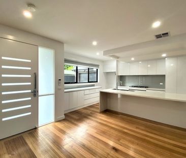Townhouse in Tullamarine! - Photo 1