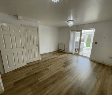 3 bedroom detached house to rent - Photo 6