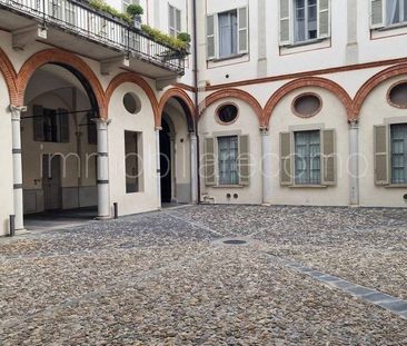 Bilocale piazza Roma, Centro Storico, Como - Photo 6