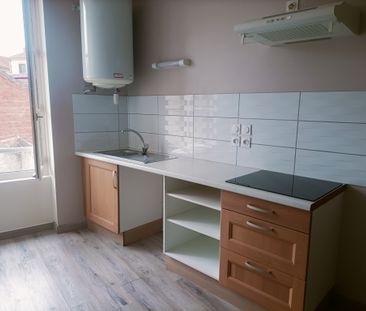 Location Appartement 1 pièce 36m² CHARLIEU 42190 - Photo 5