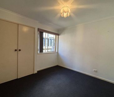 Cozy Coastal Home - Photo 5