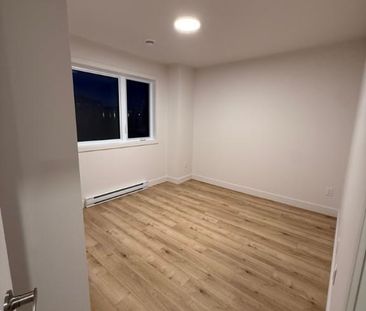 5 1/2 à louer - Photo 1