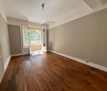 Location Appartement 3 pièces 76m² ROUEN 76100 - Photo 4