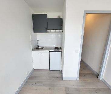 Location Appartement 1 pièce 17m² CLERMONT FERRAND 63000 - Photo 1