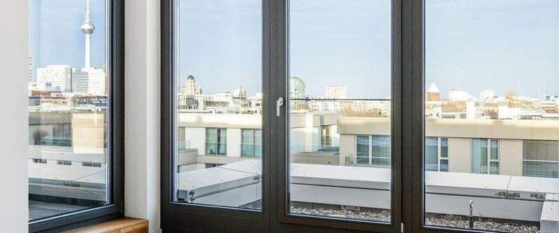 Zwei Terrassen für ein Panorama: Licht und Aussicht zwischen Mitte und Kreuzberg - Photo 1