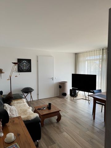 2.5 Zimmerwohnung in Wasterkingen - Photo 2