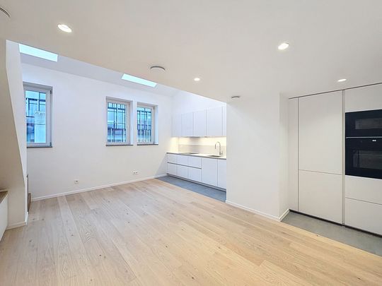 Appartement te huur - Photo 1