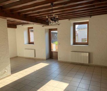 Location maison ancienne 4 pièces 93 m² à Chavanay (42410) - Photo 1