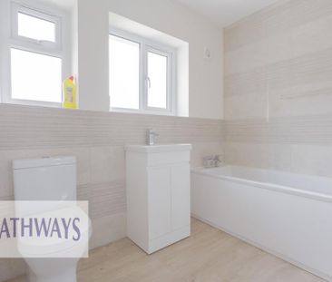 3 bedroom terraced house to rent - Photo 6