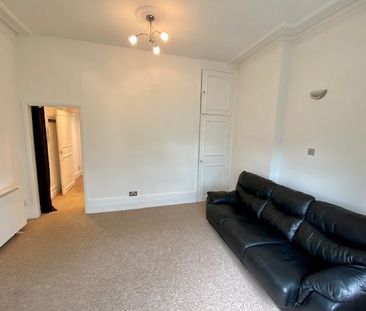 Boyn Hill Avenue, Maidenhead - Photo 1