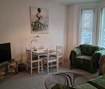 4 Bed Student House Frampton Road - Photo 1