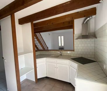 Location Appartement 2 pièces 82m² AURIOL 13390 - Photo 4