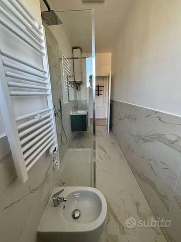 Appartamento di 60 m² con 3 locali a Milano - Foto 2