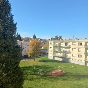 Location Appartement à ST BUEIL - Photo 2