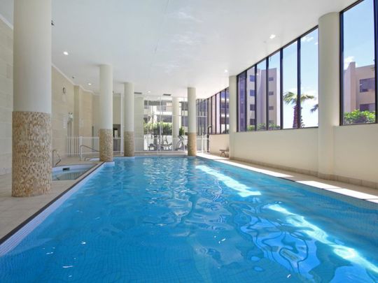 Spacious 3 Bedroom Apartment! - Photo 1