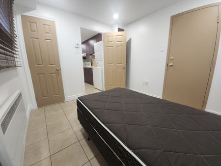 6645 Rue Pierre-Gadois, #A - Photo 3