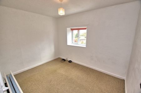 Saham Hills - Photo 4