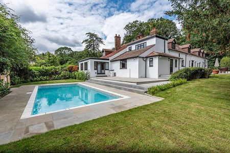 Clamp Hill, Stanmore, HA7 3JQ - Photo 2