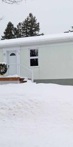 Maison à louer avec piscine – Québec (Sainte‑Foy) - Photo 4