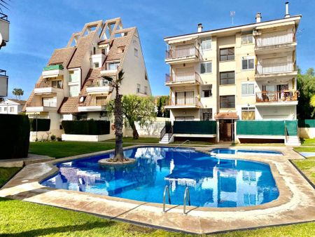 2 room luxury Flat for rent in Calafell, Catalonia - Photo 4