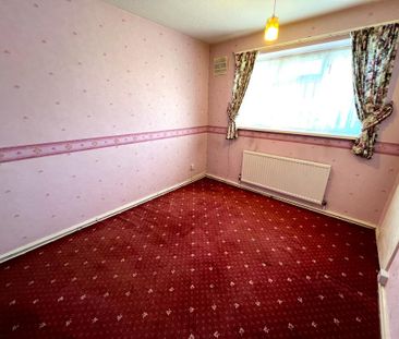 3 bedroom flat to rent - Photo 3