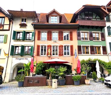 900 CHF for this location?! An absolute old town gem! - Foto 4