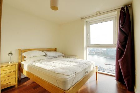 3 bedroom flat to rent - Photo 5