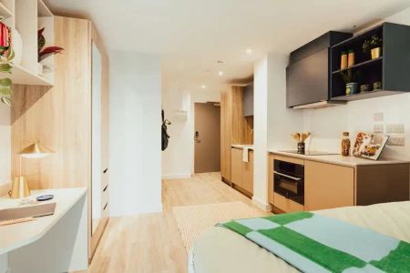 Studio - Essential - Photo 5