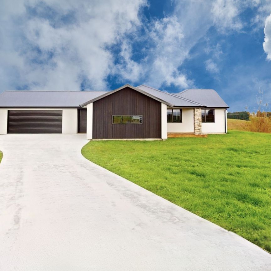 Aokautere - 4 bedrooms - Photo 1