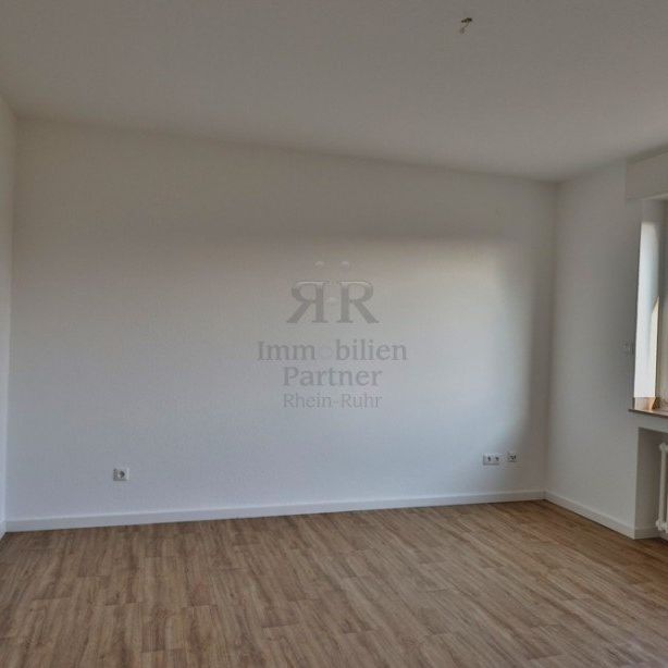 Schönes Apartment in einem ruhigen und gepflegten Mehrfamilienhaus mit einem modernen Bad. - Photo 1