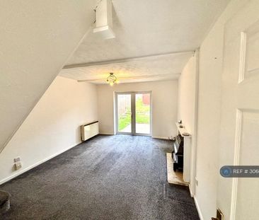 2 bedroom end of terrace house to rent - Photo 2