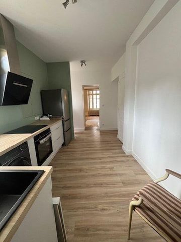 Location Appartement 1 pièce 39m² NIORT 79000 - Photo 3