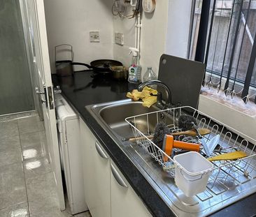 Room in a Shared House, Oscott Road, B42 - Photo 1