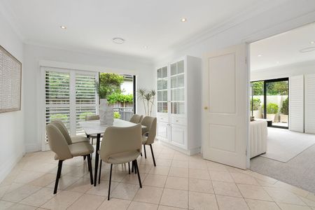 1/82-84 Edinburgh Road, Castlecrag - Photo 2