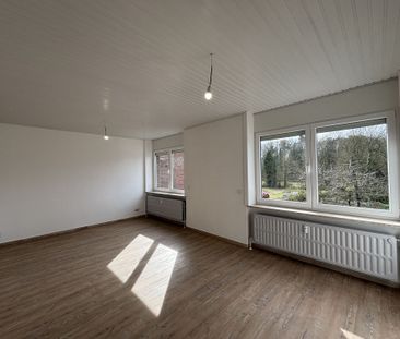 Superbe appartement entièrement rénové 2 chambres et garage - Photo 3