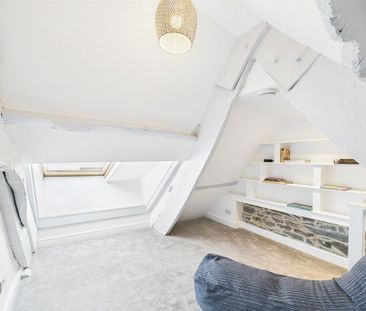 3 bedroom end of terrace house to rent - Photo 4