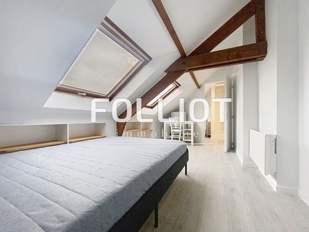 Charmant T2 meublé sous les combles à deux pas du château - Photo 2