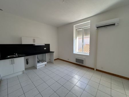 Location appartement 3 pièces - Photo 2