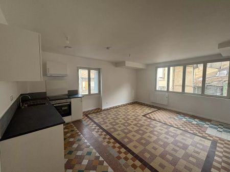 À louer ? Appartement T2 lumineux de 39.80m² au coeur de Volonne (04290) - Photo 3
