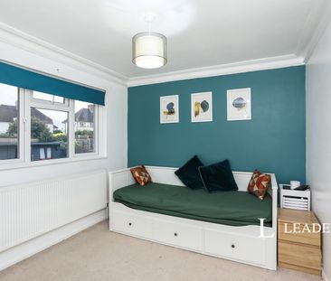 3 bedroom house to rent Reeves Crescent, BR8 - Photo 4