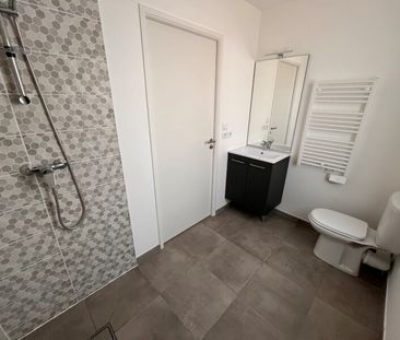 Location Appartement 2 pièces 45m² ST JORY 31790 - Photo 5