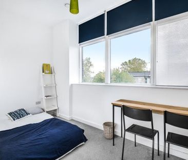 2 bedroom flat to rent - Photo 5