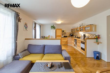 Pronájem bytu 2+kk v osobním vlastnictví 58 m², Tábor - Photo 3