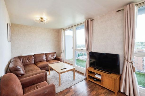 2 Bed Flat, Mason Way, B15 - Photo 1