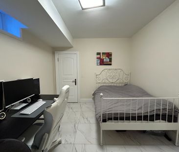 For Lease - 64 Churchill Ave Avenue Unit# Basement, Toronto, Ontario - Photo 4
