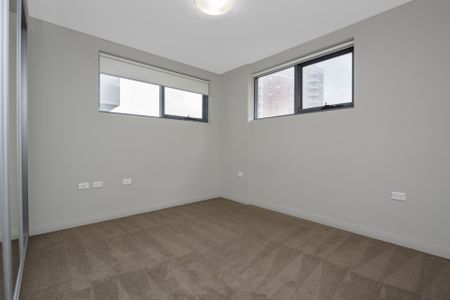 Luxury Apartment - Photo 3