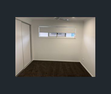 Modern Ease and Everyday Comfort - Photo 3