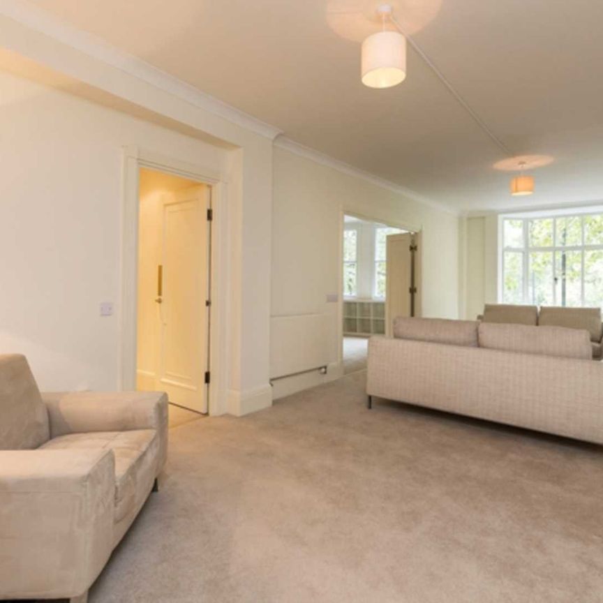 5 bed flat to rent - Photo 1