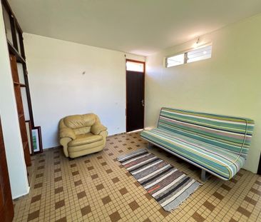 Location Maison 4 pièces 121m² LE MOULE 97160 - Photo 2
