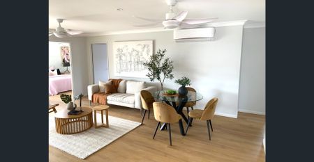 New 4 Bedroom Home - Photo 3